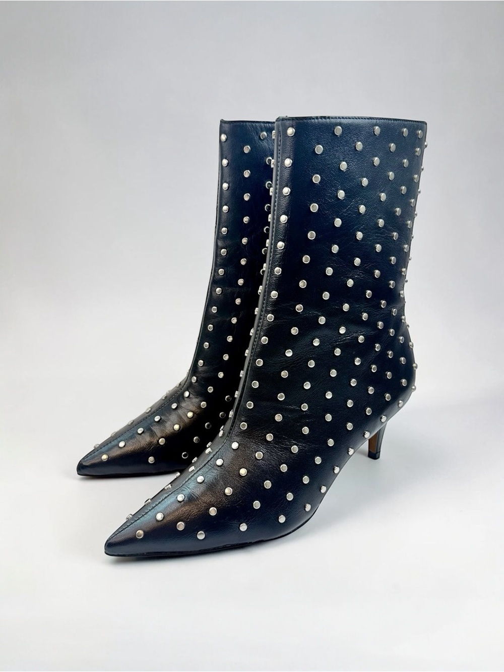 🖤 L’INTERVALLE Studded Leather Ankle Boots – Black – Size 37 (US 6)